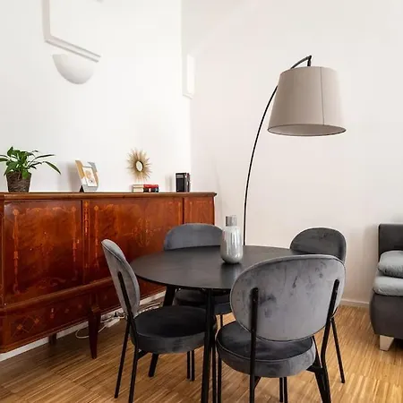 Pristine 1Br Steps From City By Hm Vienna Exterior photo